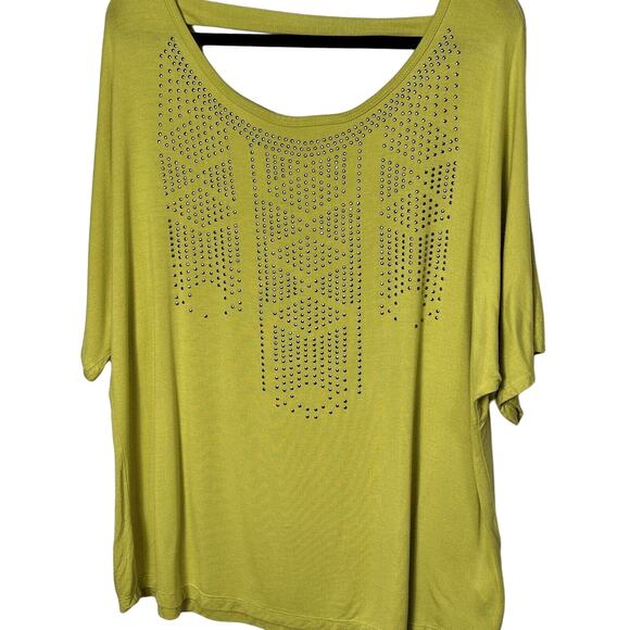 Kenar Women’s Yellow-Green Studded Top Short Sleeve Keyhole Back Stretch Size 1X - Picture 2 of 4